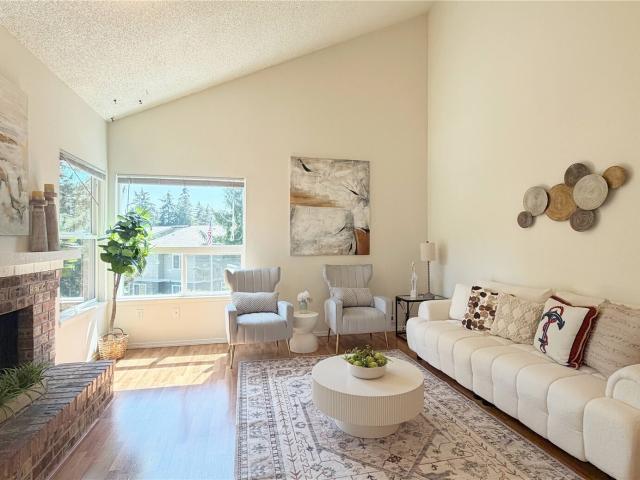 Condo for sale in Everett, Washington