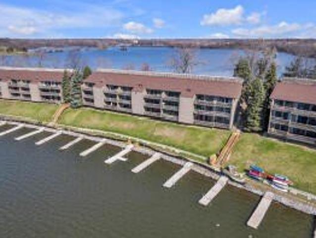 Condo for sale in Ypsilanti, Michigan