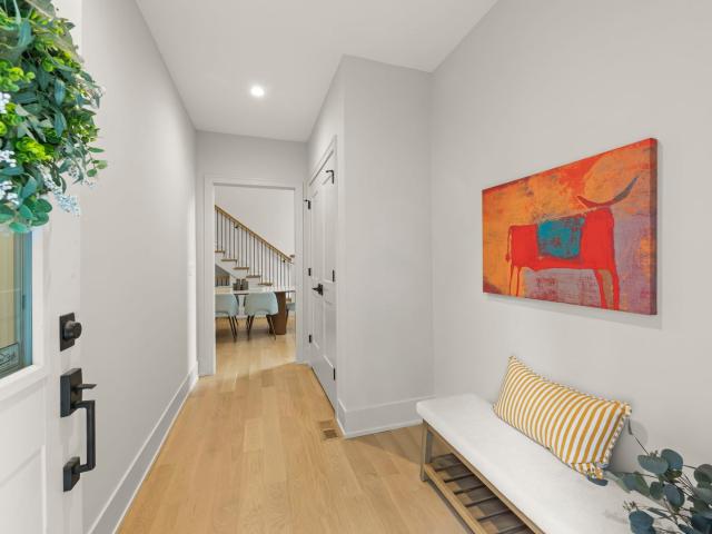Townhouse for sale in Naperville Historic District, Naperville