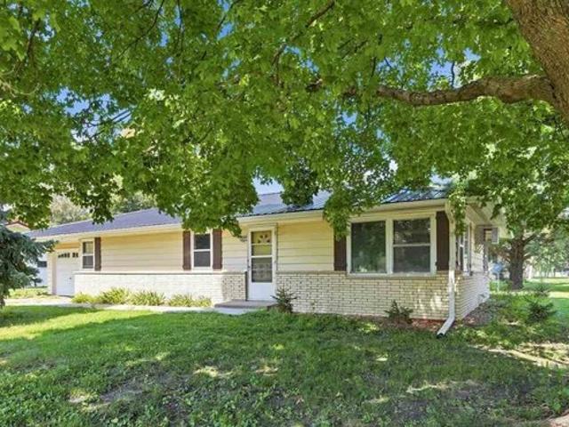 House for sale in Washington, Iowa