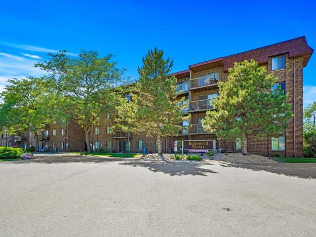 Condo for sale in Homewood, Illinois