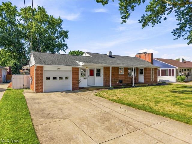 House for sale in North Canton, Ohio