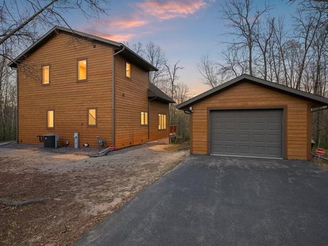 House for sale in Crivitz, Wisconsin
