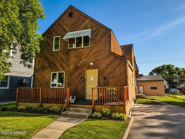 House for sale in Grand Forks, North Dakota