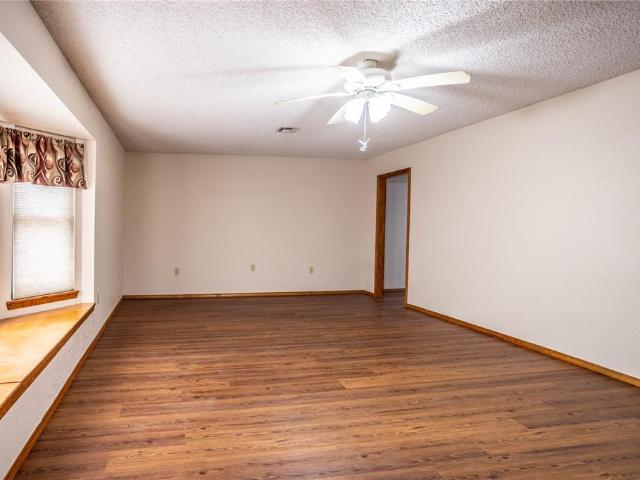 House for sale in New Cordell, Washita County
