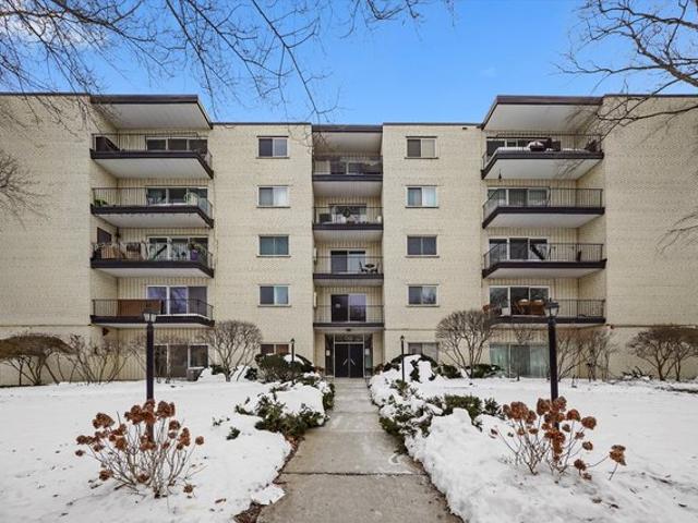 Condo for sale in Evanston, Illinois