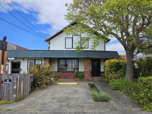 House for sale in Oregonia