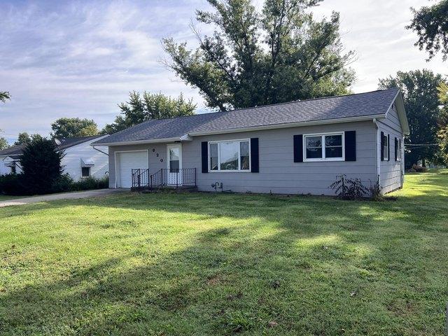 House for sale in Slater, Saline County