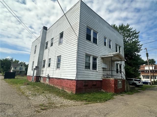 House for sale in Canton, Ohio