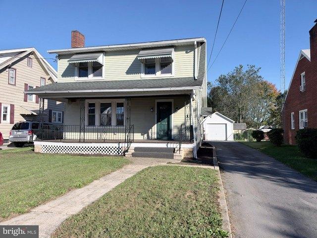 House for sale in Chambersburg, Franklin County