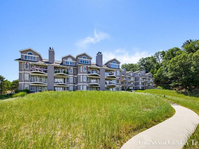 Condo for sale in Dewey, Grand Haven