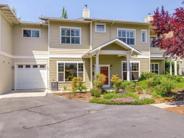 Condo for sale in Ashland Condo for sale in Ashland