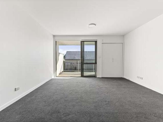 Apartment for sale in Heathcote, Canterbury