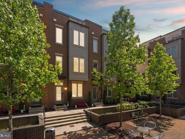 Condo for sale in Rockville, Maryland
