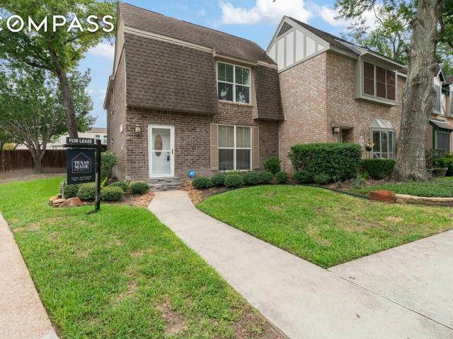 Townhouse for sale in Houston
