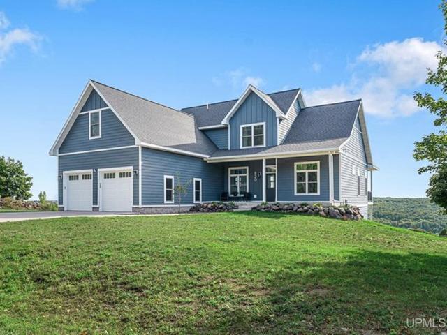 House for sale in Hancock, Houghton County