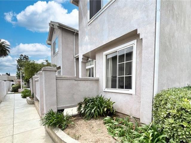 Condo for sale in Compton, California