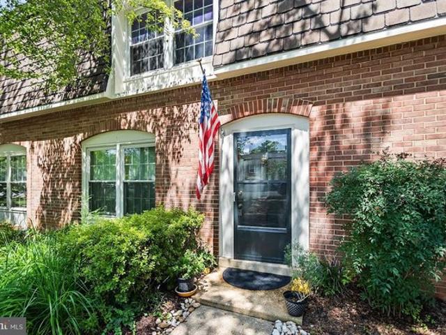 Condo for sale in Virginia