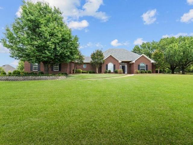 House for sale in Texarkana, Bowie County
