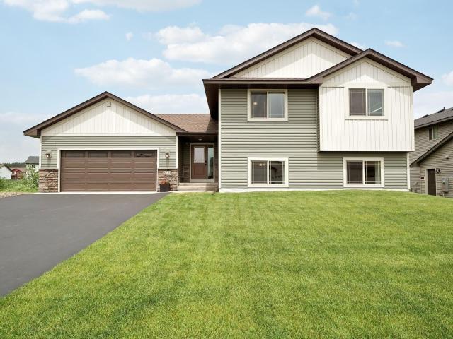 House for sale in North Branch, Minnesota