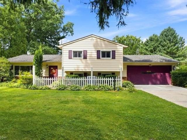 House for sale in Summit, Ohio