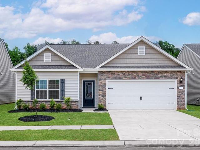House for sale in Charlotte, Mecklenburg County