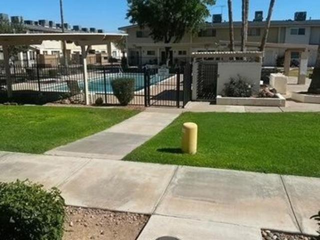 Townhouse for sale in Scottsdale, Arizona