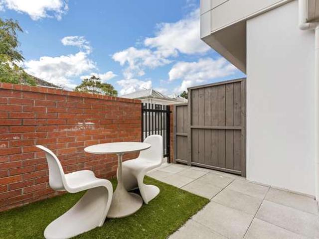 Townhouse for sale in Balmoral