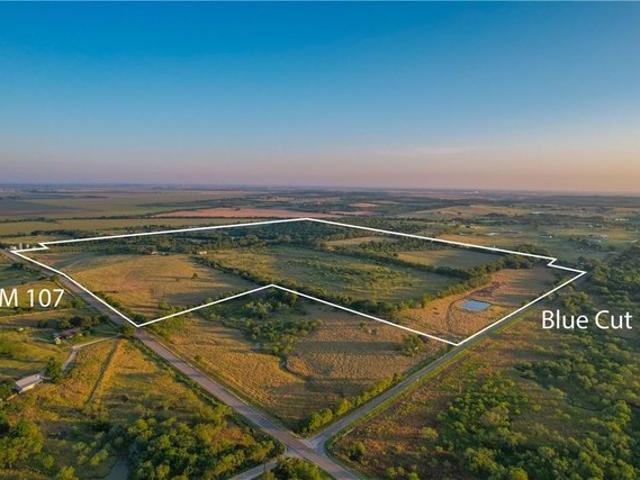 Farm for sale in Moody, Texas