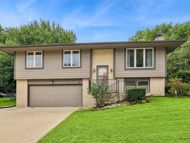 House for sale in Urbandale, Iowa