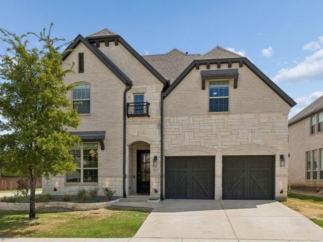 House for sale in Denton, Texas