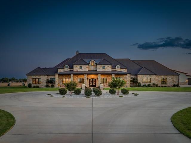 House for sale in Idalou, Texas