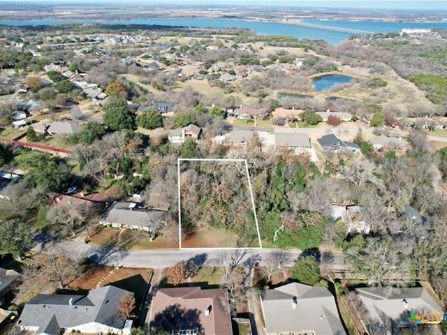 Land for sale in Woodway, Texas