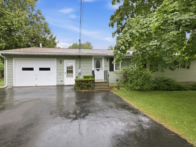 House for sale in Memphis, New York