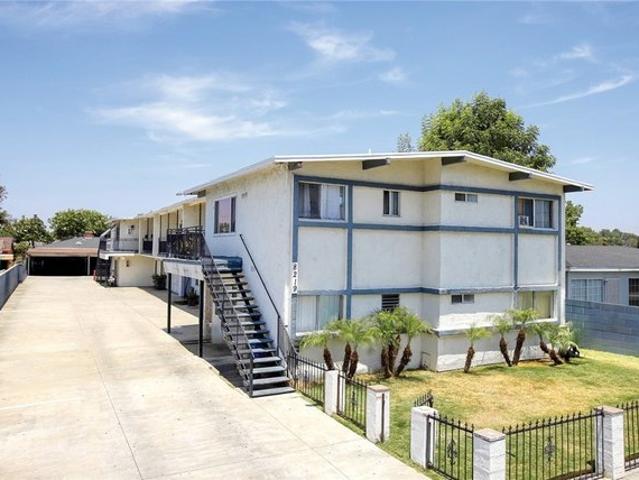 House for sale in Paramount, California