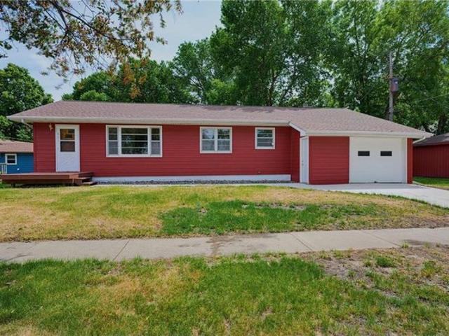 House for sale in Bird Island, Minnesota