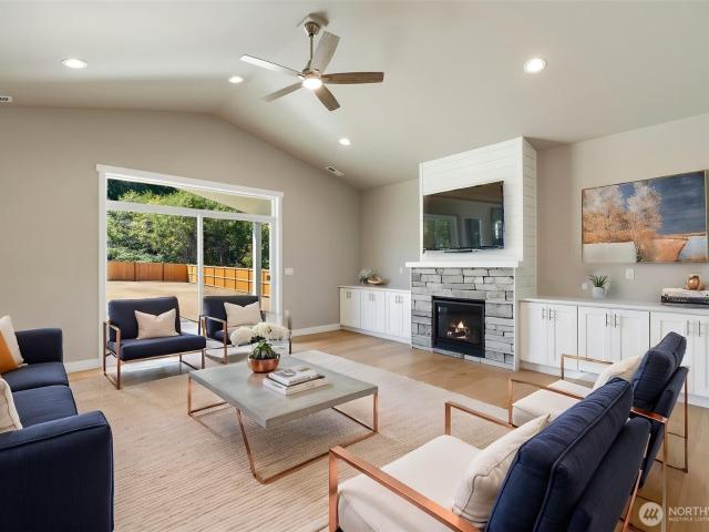 House for sale in Centralia, Washington