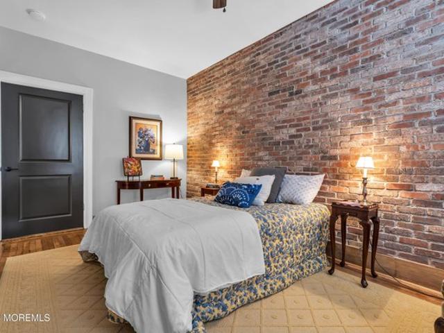 Condo for sale in Hudson, New Jersey