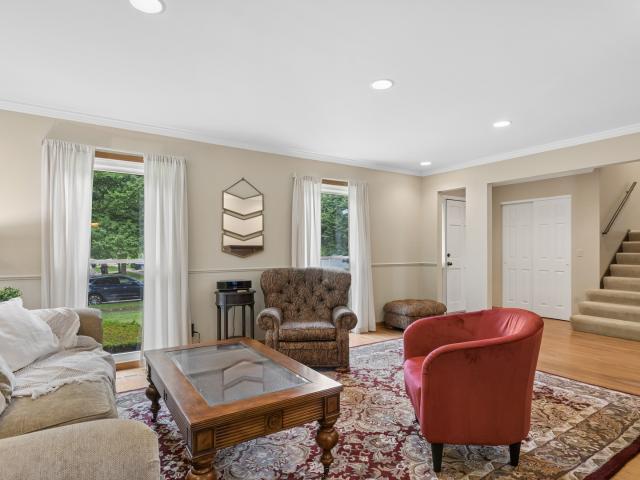 House for sale in Mchenry, Illinois
