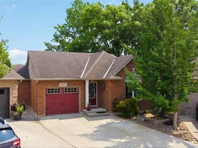 House for sale in Brights Grove, Ontario