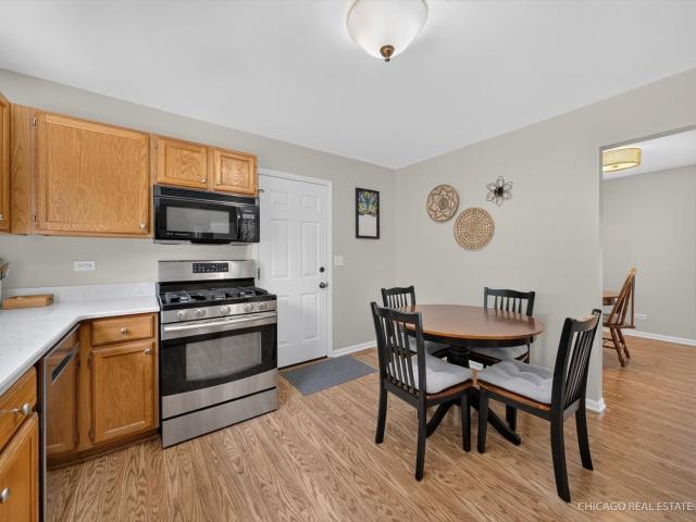 House for sale in Mchenry, Illinois
