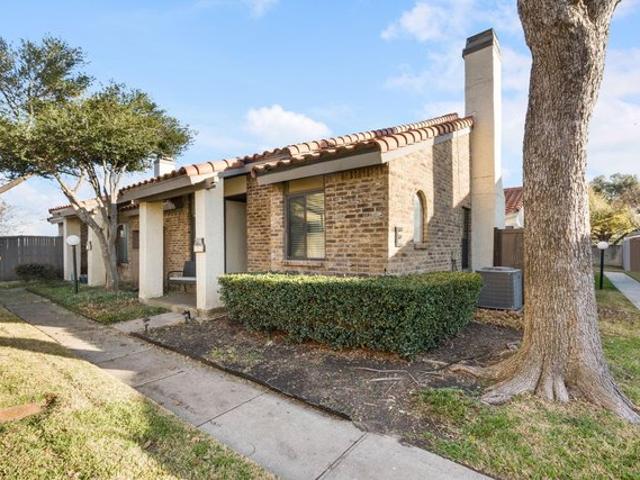 Condo for sale in Richardson, Texas