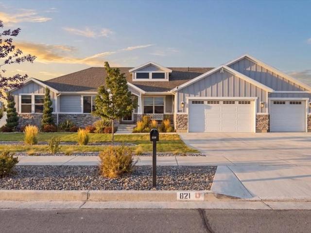 House for sale in Grantsville, Utah