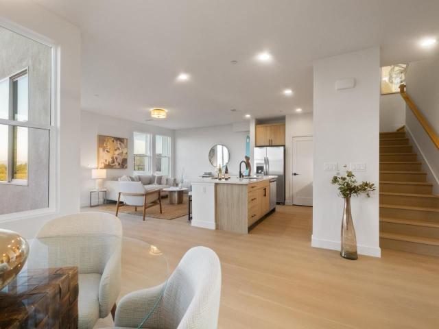 Condo for sale in San Mateo, California