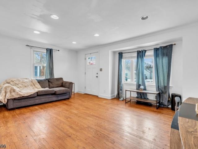 House for sale in Dunellen, New Jersey