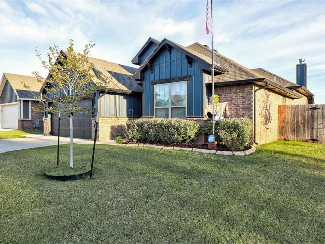 House for sale in Moore, Cleveland County