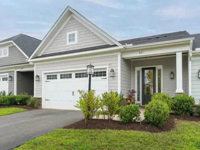 Townhouse for sale in Virginia