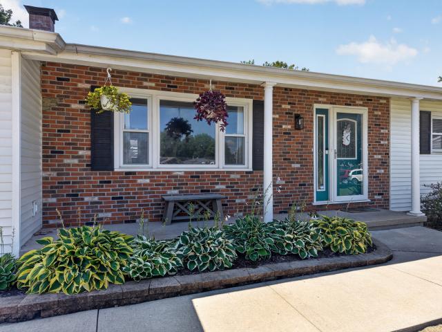House for sale in Ottawa, Illinois