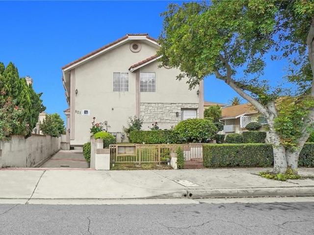 Townhouse for sale in Alhambra, California