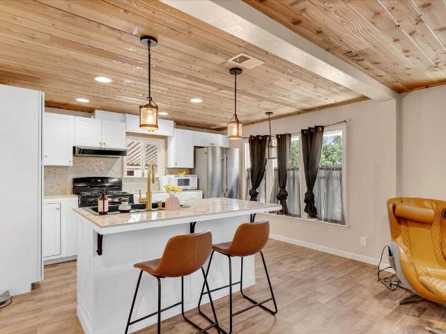 House for sale in Shasta, California